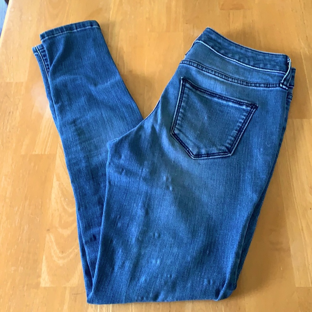 Skinny jeans